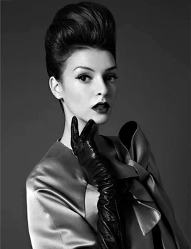 1 meg mariuca teiu sotia lui tudor mihaita nora lui george mihaita 1 jpg jpeg