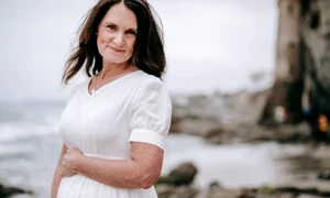 Nancy Hauck este mamă surogat pentru fetița fiului ei jpg