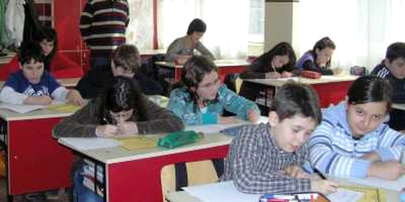 Arad: Profesorii arădeni se perfecţionează prin burse europene