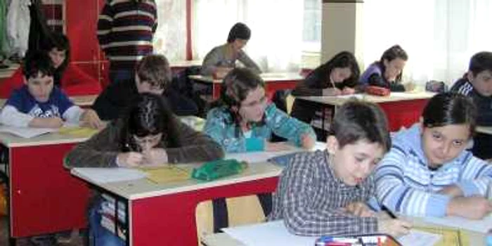 Arad: Profesorii arădeni se perfecţionează prin burse europene