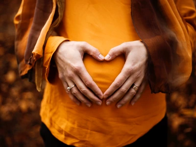 sarcina femeie insarcinata jpg