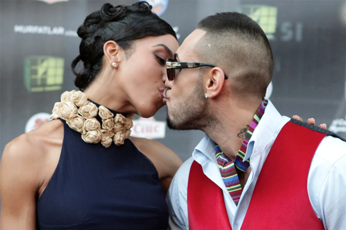 
    Alex Velea şi soţia lui, Ana (Foto:Click!)  