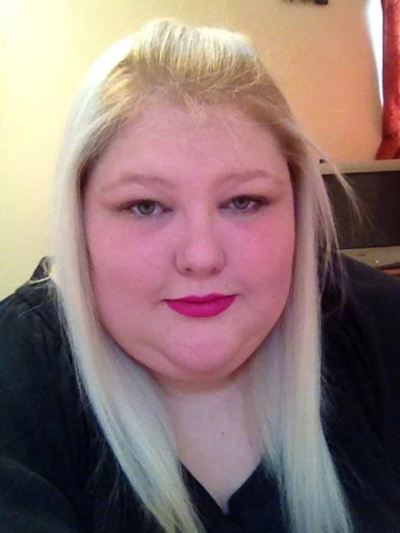 Rochelle Coulson a ajuns să aibă 203 de kilograme pentru că mânca din plictisealăFoto: arhivă personală