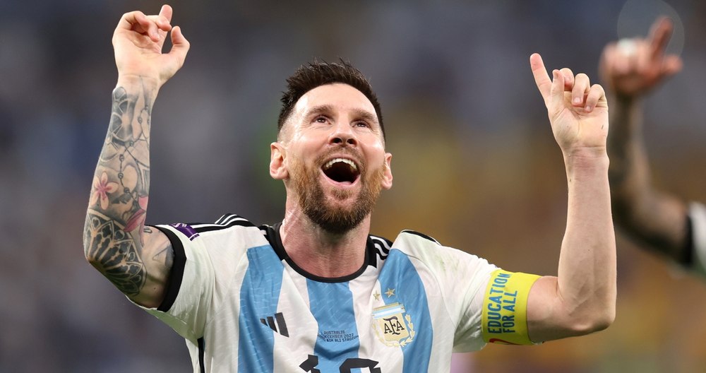 Messi, scuipat de un fost coleg de la Barcelona. Reacția genială a argentinianului VIDEO