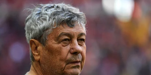 lucescu facebook jpg