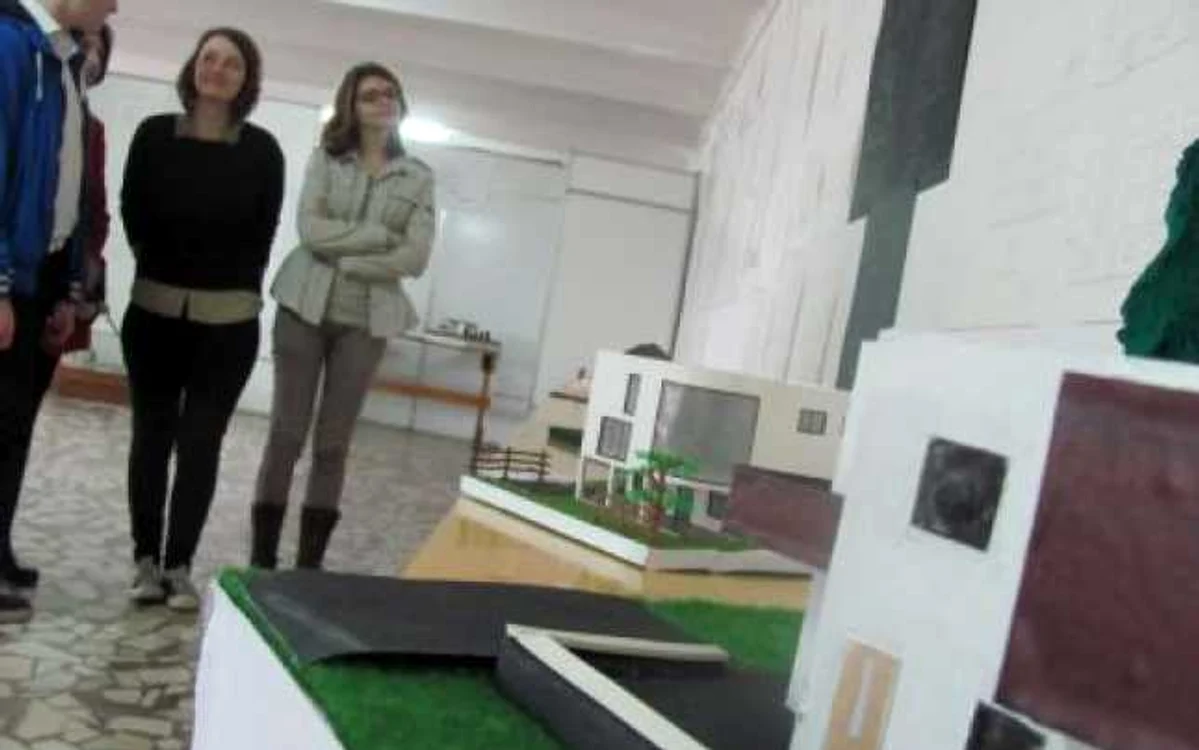Expoziţia a adunat peste 20 de modele de locuinţe FOTO: M.S.