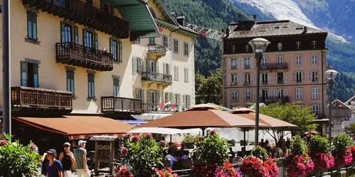 Chamonix Mont Blanc Facebook jpg