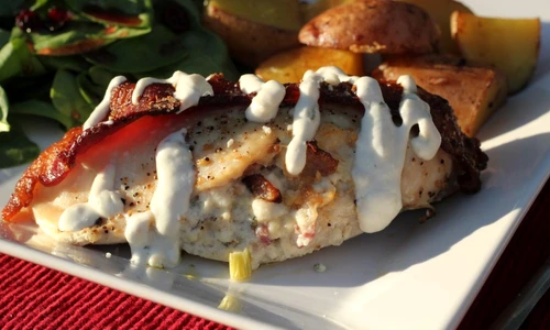piept de pui cu sos gorgonzola jpeg