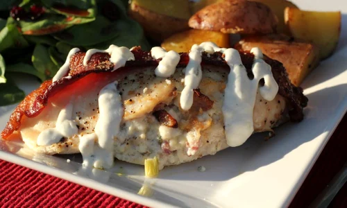 piept de pui cu sos gorgonzola jpeg