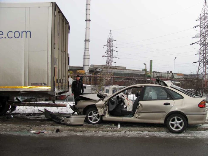 Trei tineri şi-au pierdut viaţa în acel accident FOTO Olimpia Man