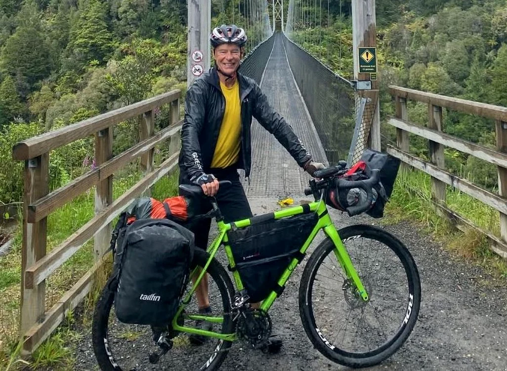 Mark Herbst a mers cu bicicleta prin Australia, Asia, Europa și America