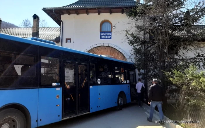 manastirea prislop hunedoara foto daniel guta adevarul