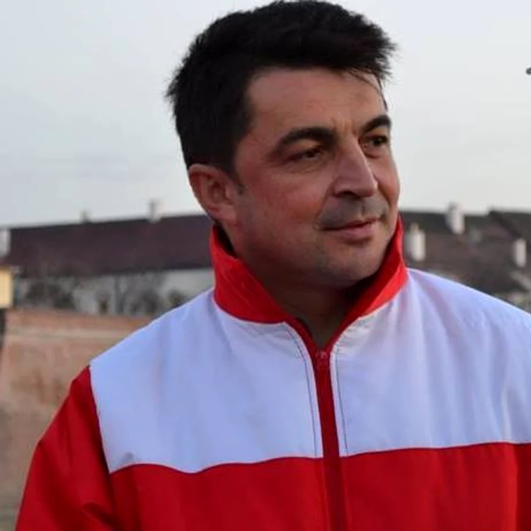 Daniel Breaz, a fost 3 ore la Ministerul Educației. Apoi a plecat în concediuFOTO: Facebook