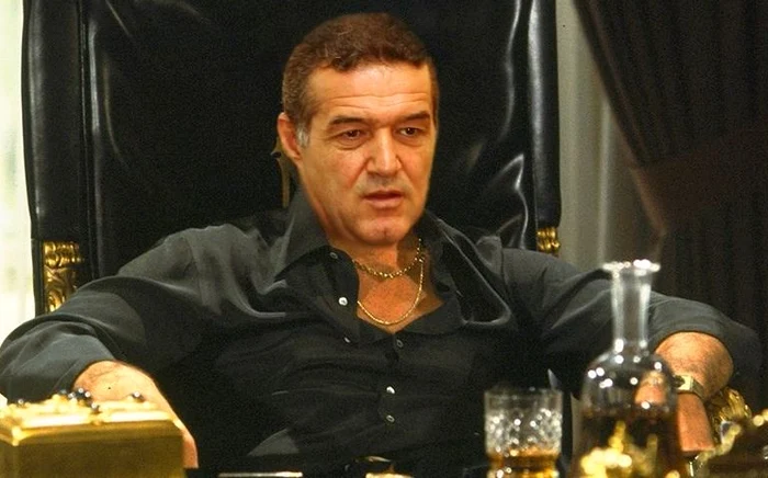 
    După ce i-a numit „sataniști”, Gigi Becali a făcut o donație substanțială pentru răniții din incendiul din Colectivfoto: arhiva personală  