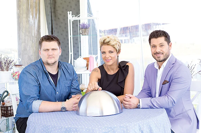 Alex Stan, Simona Pope şi Tudor  Constantinescu sunt juraţii  emisiunii “Bake off  România”