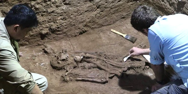 Într-o peşteră din Indonezia a fost descoperită cea mai veche dovadă de amputare chirurgicală
