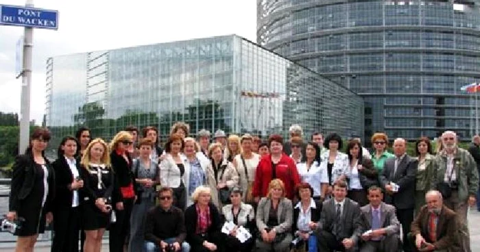 Trei bibliotecare dâmboviţene, în vizită la Strasbourg