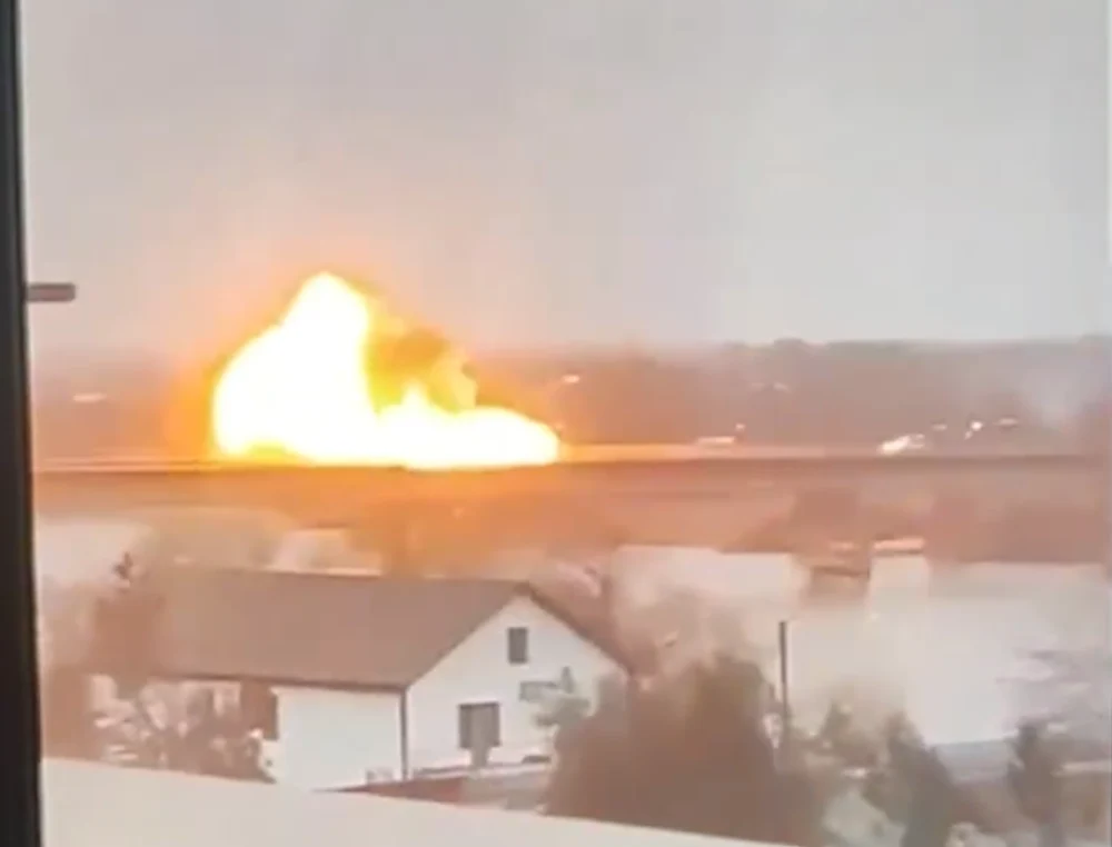 Probleme la două puncte de frontieră din Republica Moldova după ce un pod strategic din Ucraina a fost atacat cu drone