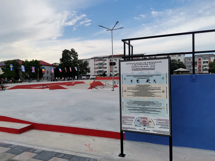 Parcul este rezervat sporturilor extrem, iar regulamentul este afișat la intrare FOTO: A.M.