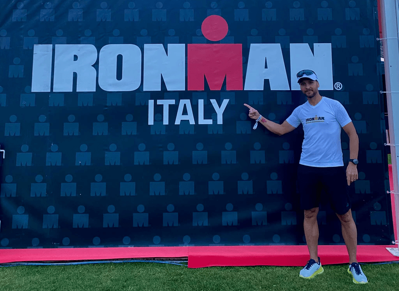 Un hair-stylist, singurul român participant la Iron Man, unul dintre cele mai puternice triatloane din lume