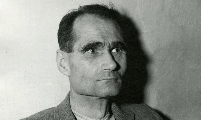 Calendar 17 august: 1987   Rudolf Hess, fostul adjunct al lui Hitler, s a sinucis la vârsta de 93 de ani, într o închisoare din Berlin jpeg