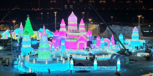 cel mai mare parc tematic din lume, in china X @EDNewsChina 1 jpeg