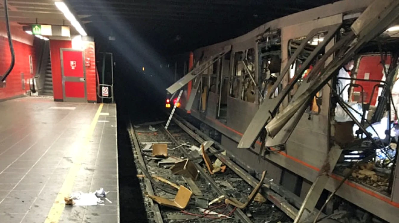 15 persoane au fost ucise într-un atentat comis de un kamikaze pe 22 martie în staţia de metrou Maelbeek FOTO euronews.it