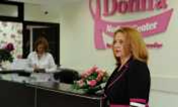 Dr. Claudia Teodorescu, manager Donna Medical Center promovează screeningul în privinţa cancerelor de sân şi de col uterin
