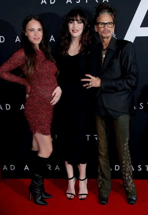 Steven Tyler a participat la premiera unui film alături de Liv Tyler, Chelsea Tyler şi iubita sa Aimee Preston