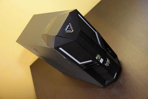 Acer Predator PO3-600 sistem de gaming FOTO Adrian Pogîngeanu