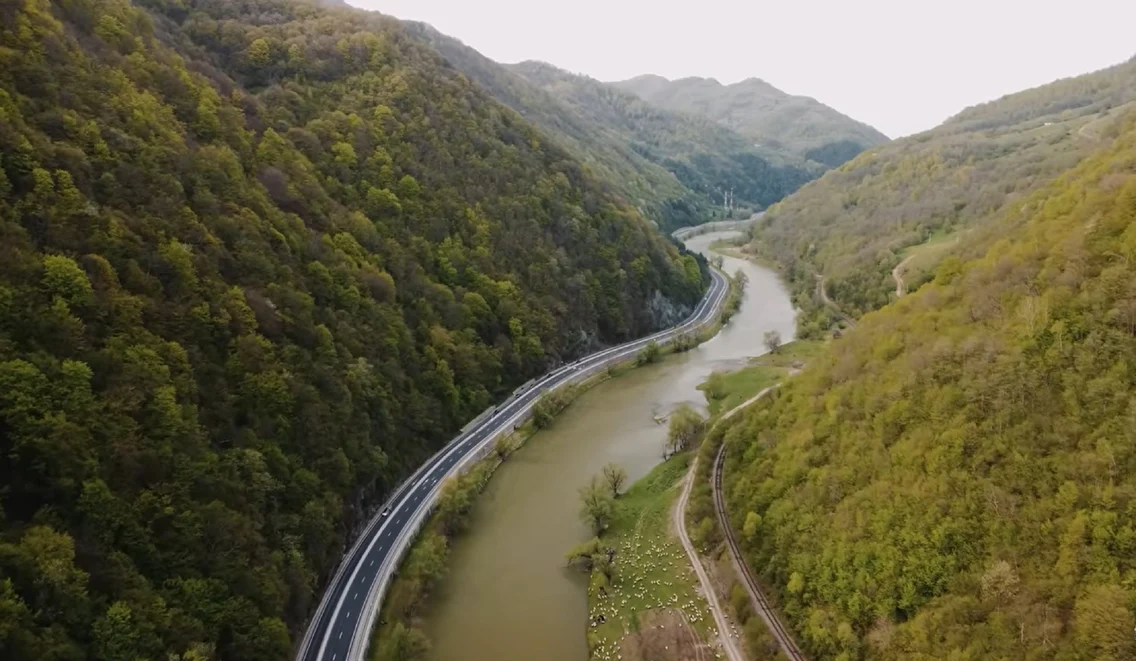Zona Lotrioara din partea nordică a Defileului Oltului unde ar urma să fie construită o hidrocentrală Foto Daciana Stoica jpg