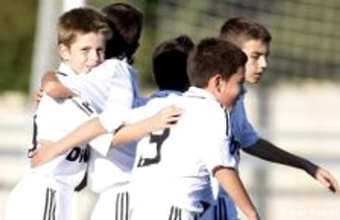 Copii de la grupele cele mai mici ale clubului madrilen