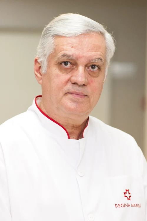 Totul a fost posibil datorită medicului Petre Brătilă, unul dintre puținii medici din lume specializati în tehnici de tratament conservator pentru cancerul de col uterin