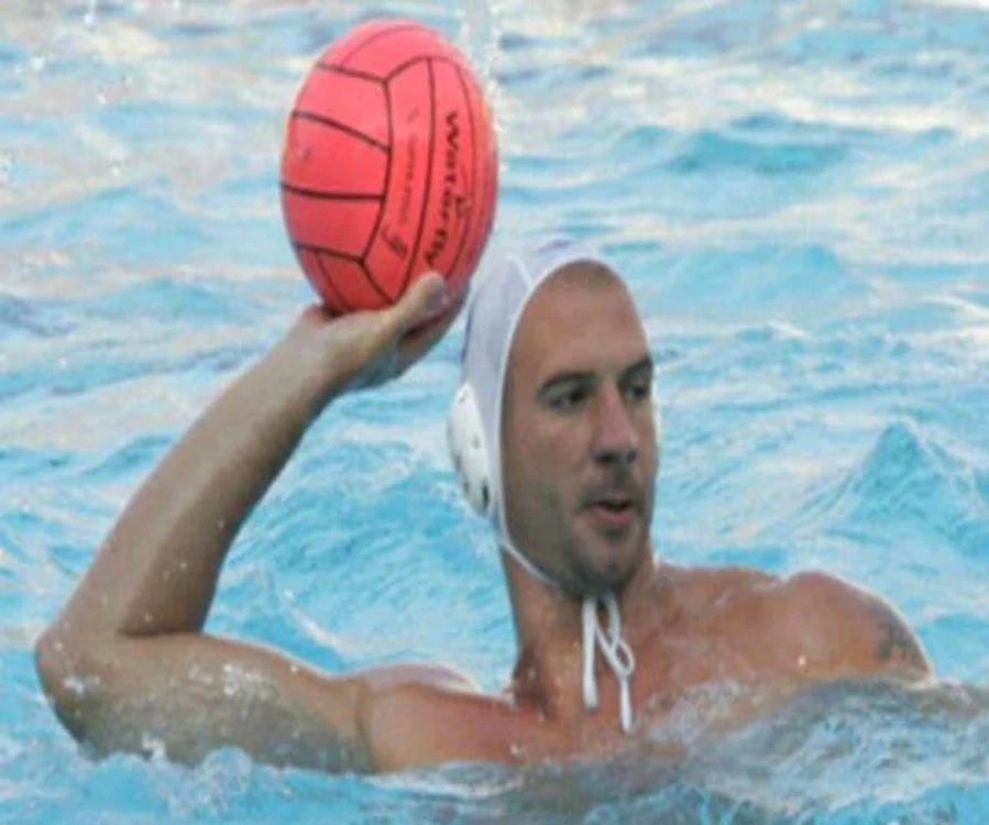 
    Campionatul naţional de polo, start în decembrie  