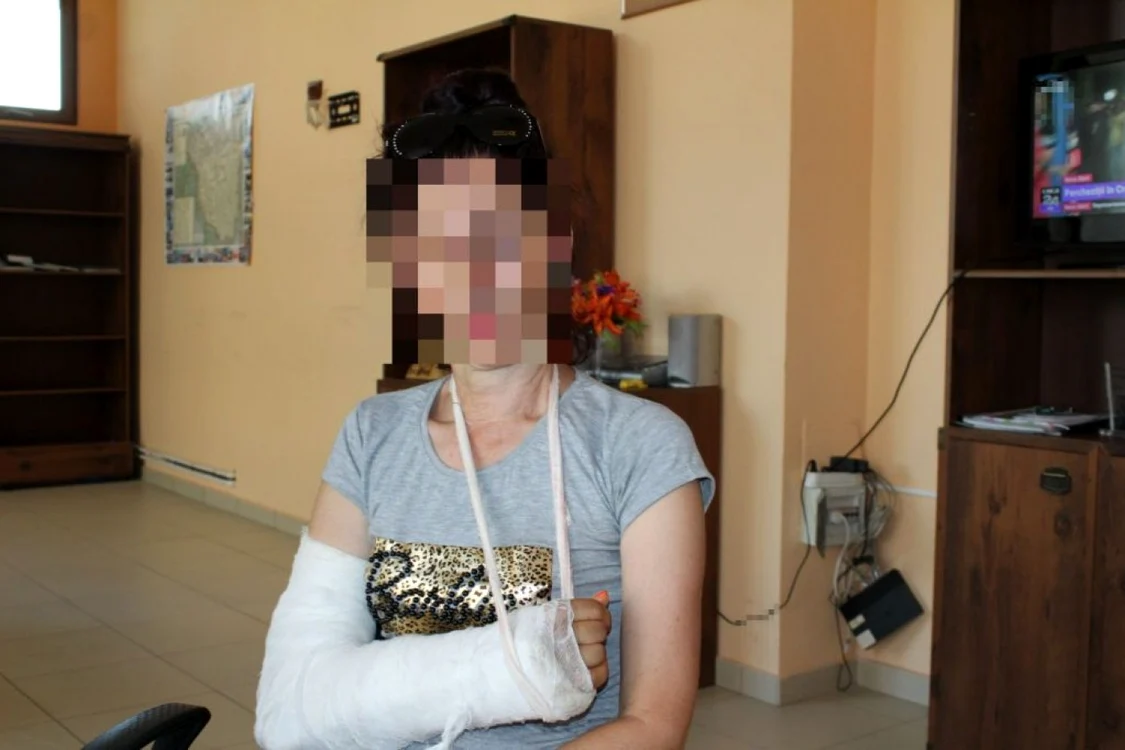 Vecina a  acuzat-o pe artistă că i-a rupt mâna. FOTO arhivă Adevărul