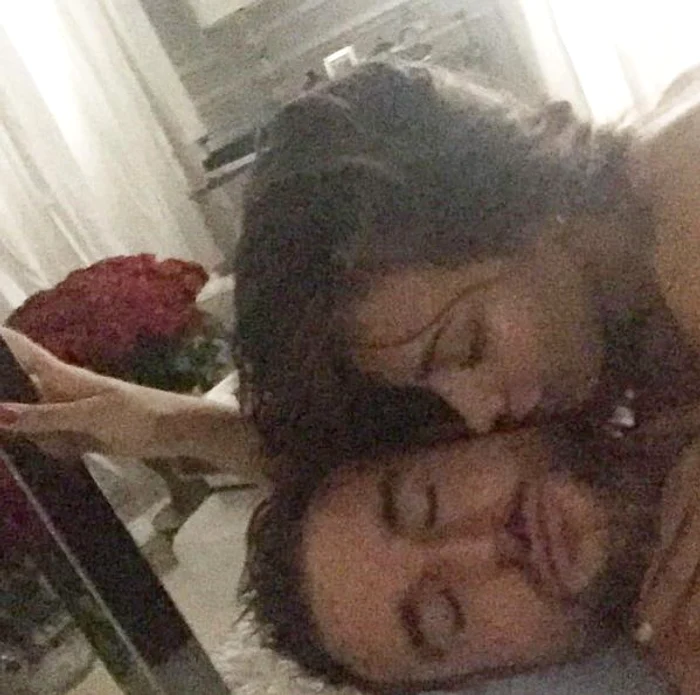 Philipp Plein (38 de ani) și Mădălina Ghenea (27 de ani) s-au fotografiat dezbrăcați, în pat