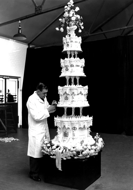 Tortul de nuntă regal al Reginei Elisabeta, profimedia 0353229317 jpg