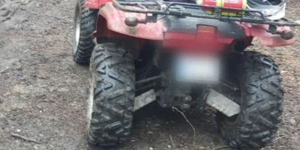 O fată a căzut cu un ATV într-o prăpastie de 20 de metri FOTO Adevărul