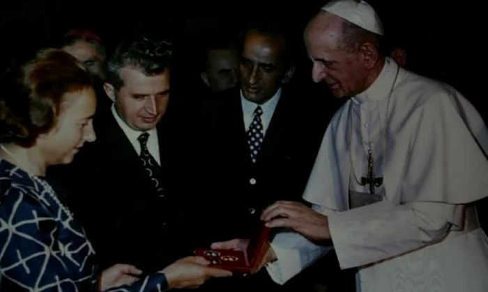 Ceauşescu se cultiva „la locul de muncă“ jpeg
