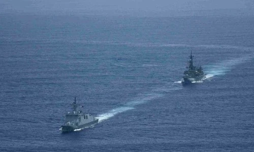 nave China foto x jpeg