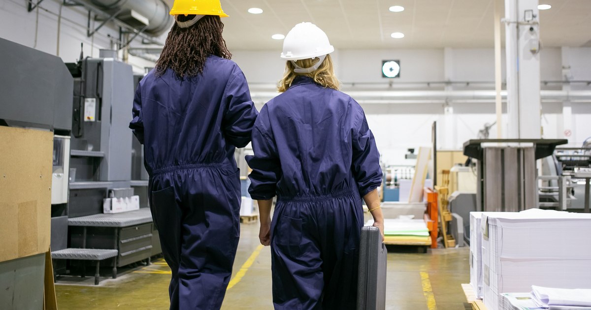 Salariul muncitorilor necalificați din Timișoara stârnește polemici: „N-aveți idee câți oameni cu patru clase nu stau să fie slugile altora”