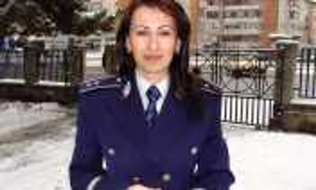 Insp. Diana Smarandoiu va face imagine politistilor romani