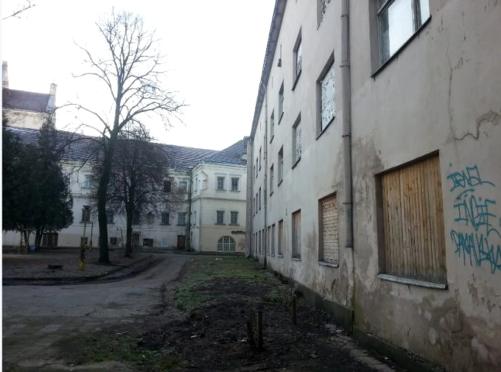 
    Sursă: viralnova.com via reddit  