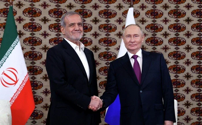 Masoud Pezeshkian (Iran) și Vladimir Putin (Rusia) FOTO: X