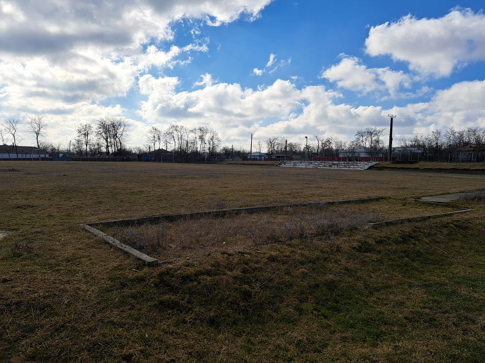 Locul unde se construiește baza sportivă FOTO Cosmin Zamfirache