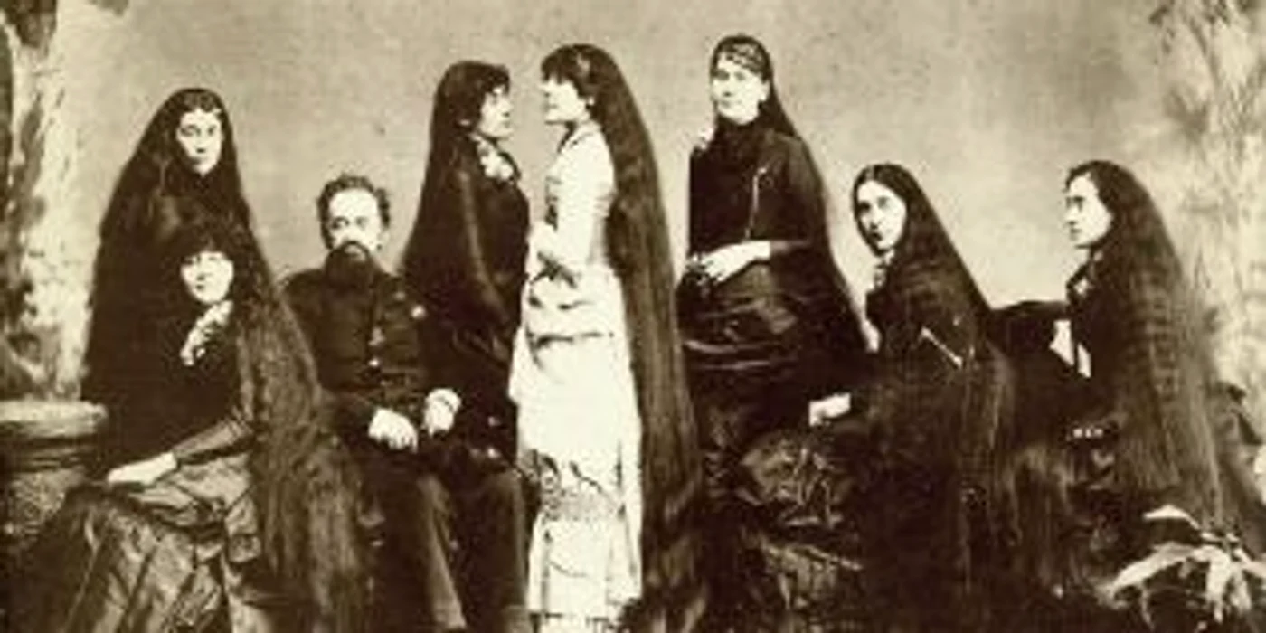Surorile Sutherland, alături de tatăl lor FOTO wikipedia.org