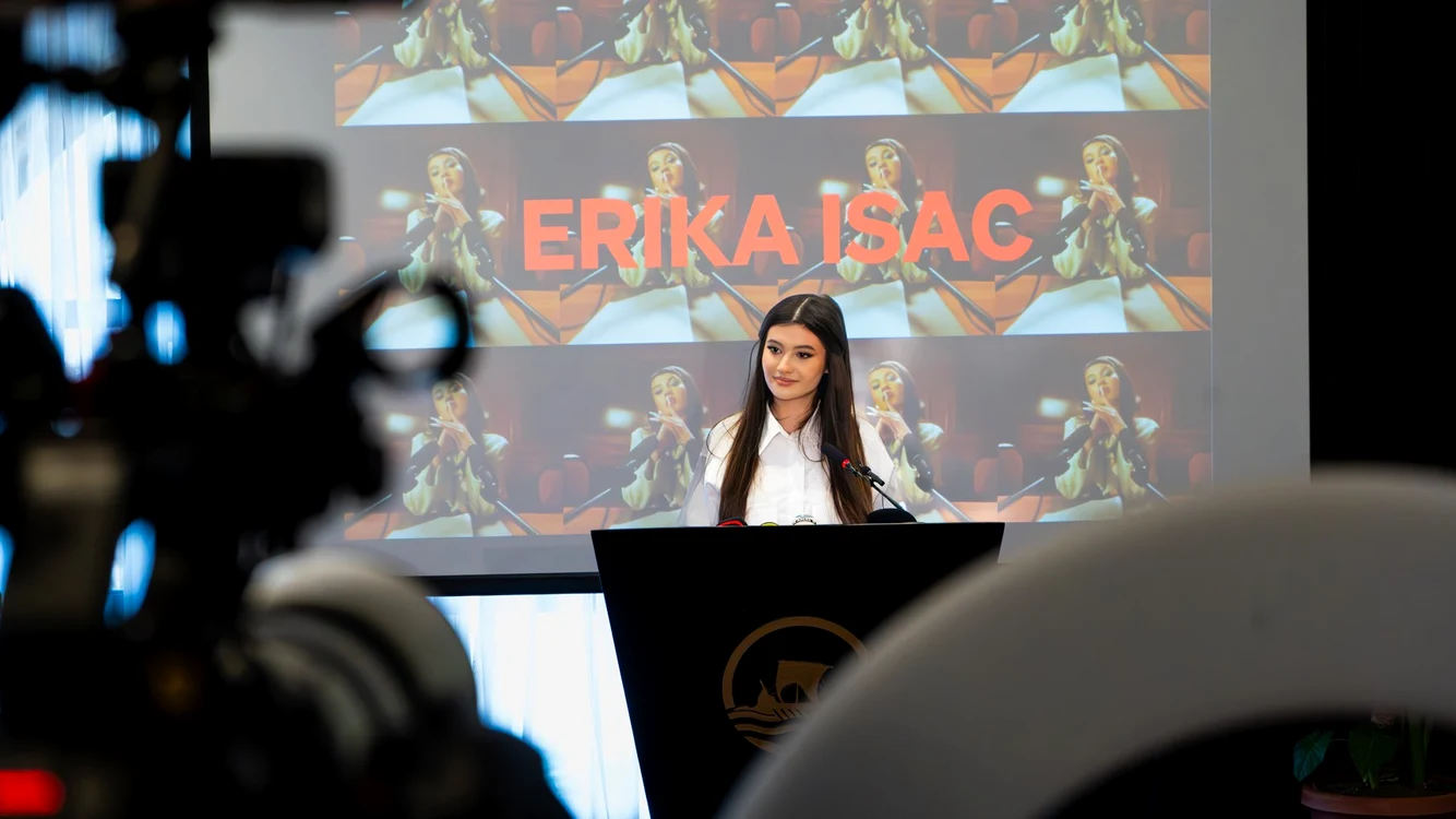 Erika Isac lansează piesa „Femei în Parlament” FOTO MediaZilla