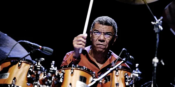 tobosarul american Jack DeJohnette foto X jpg