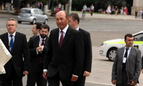 traian basescu jpeg