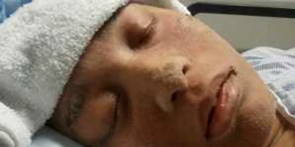 Corpul Shanyei Isom este acoperit în întregime de mici  excrescenţe cornoase, asemănătoare unghiilor